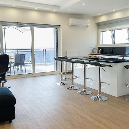 Blue Dreams - Spectacular Sea View Apartment In Atina Dış mekan fotoğraf